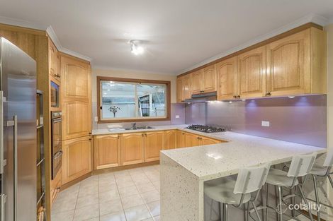 Property photo of 28 Chittenup Bend Sydenham VIC 3037