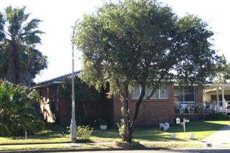 Property photo of 4 Merri Place St Johns Park NSW 2176