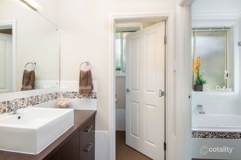 Property photo of 8 Lumidin Boulevard Mount Gambier SA 5290