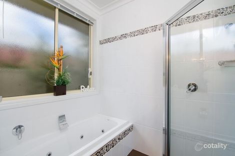 Property photo of 8 Lumidin Boulevard Mount Gambier SA 5290