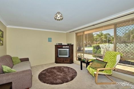 Property photo of 21 Inverness Drive Meadow Springs WA 6210