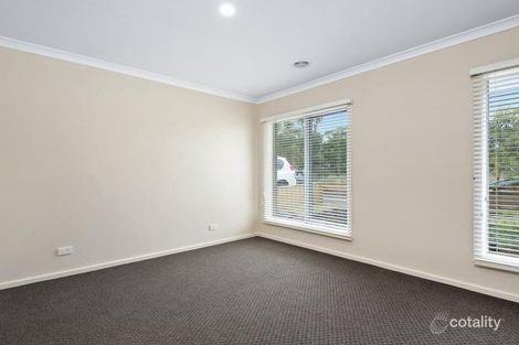 Property photo of 11 Bonds Lane Greenvale VIC 3059