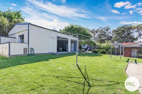 Property photo of 54 Baranbale Way Springdale Heights NSW 2641