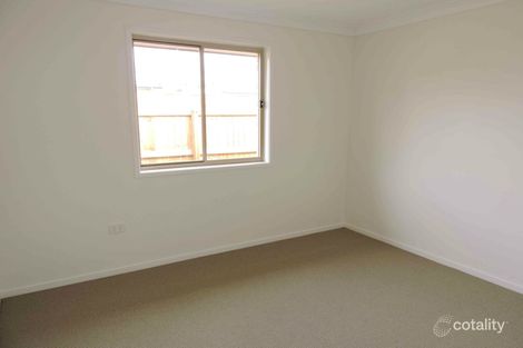 Property photo of 2/105 Tooth Street Rosenthal Heights QLD 4370