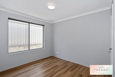 Property photo of 42 Broadmoor Loop Meadow Springs WA 6210
