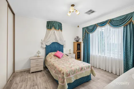 Property photo of 16 Anthony Road Para Vista SA 5093