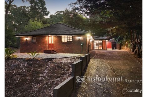 30 Amphlett Ave, Cockatoo, VIC 3781