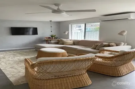 Property photo of 112 Chainey Avenue Miami QLD 4220