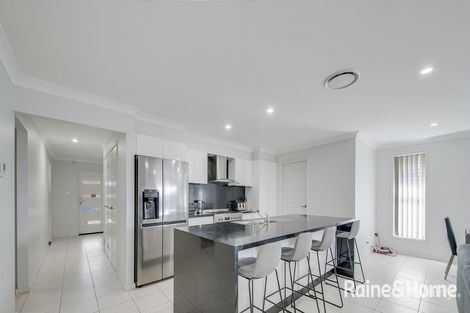 Property photo of 12 Cymbeline Street Rosemeadow NSW 2560