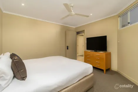 Property photo of 110/569 Esplanade Urangan QLD 4655