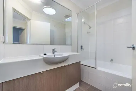 Property photo of 15/18 Gowrie Approach Canning Vale WA 6155