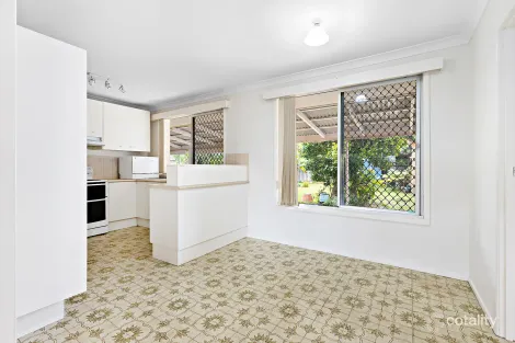 Property photo of 10 Tatha Avenue Palm Beach QLD 4221