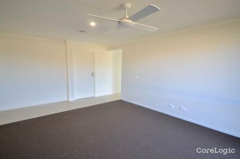 Property photo of 12 Omeara Crescent Cranbourne East VIC 3977