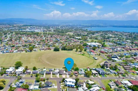 64 The Kingsway, Barrack Heights, NSW 2528