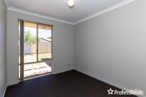 Property photo of 1 Burnside Way Waikiki WA 6169