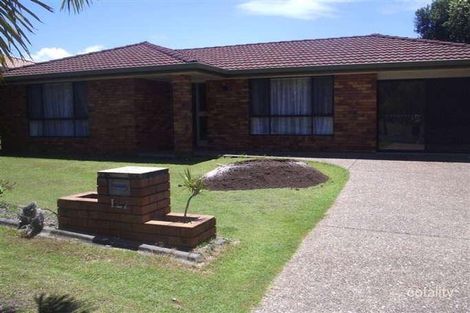 127 Cooroora St, Battery Hill, QLD 4551