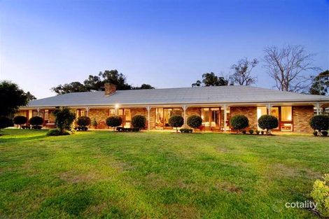 14 Joslyn Dr, Research, VIC 3095