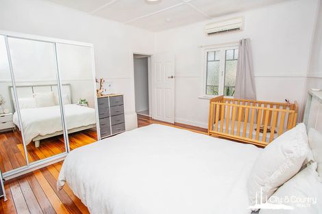 Property photo of 4 Larch Street Parkside QLD 4825