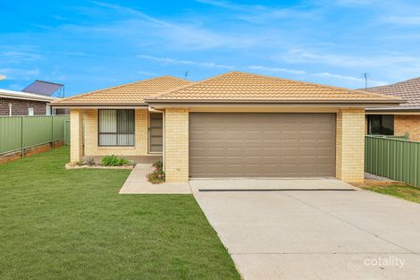 13 Emerald Ave, East Tamworth, NSW 2340