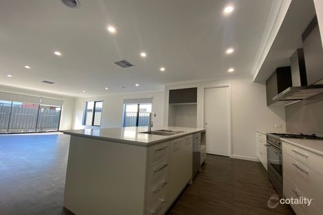 Property photo of 8 Ashnova Street Kalkallo VIC 3064