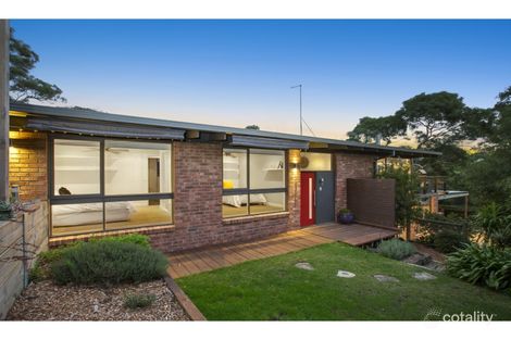 Property photo of 10 Arthurs Avenue McCrae VIC 3938