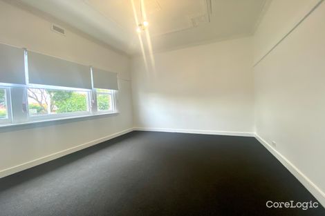 Property photo of 42 Disraeli Grove Pascoe Vale South VIC 3044