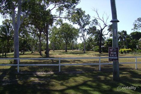 Property photo of 89 Toolakea Beach Road Bluewater QLD 4818