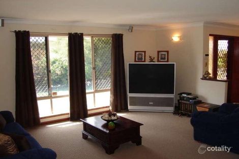 Property photo of 13 Honeysuckle Ramble Halls Head WA 6210