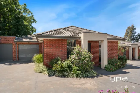 2/3 Henty Ct, Sunbury, VIC 3429