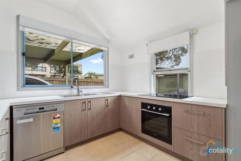 Property photo of 26 Wattle Grove Loch Sport VIC 3851