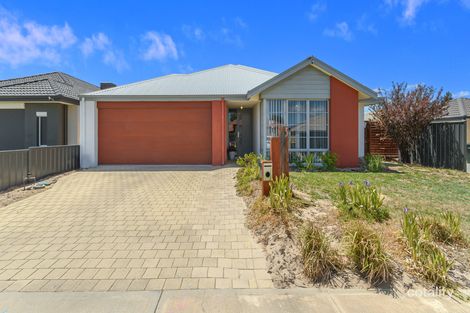 3 Maddox St, Hilbert, WA 6112