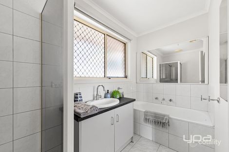 Property photo of 1/52 Fox Street St Albans VIC 3021