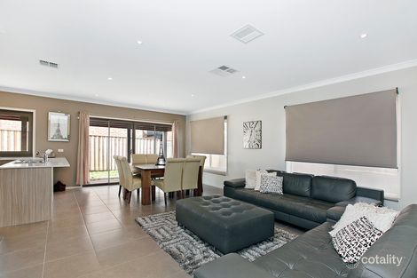 Property photo of 24 Grandstand Way Wollert VIC 3750