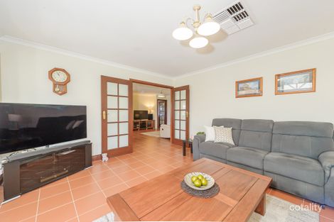 Property photo of 4 Feltbush Mews Canning Vale WA 6155