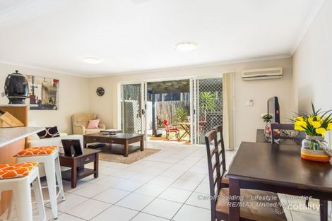 Property photo of 13/215 Creek Road Mount Gravatt East QLD 4122