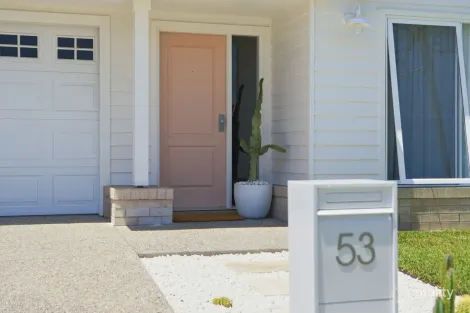 Property photo of 53 Kathleen White Crescent Killarney Vale NSW 2261