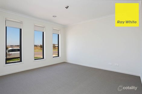 Property photo of 43 Bensonhurst Parade Point Cook VIC 3030