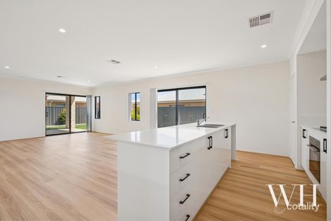 Property photo of 4 Grainger View Ravenswood WA 6208