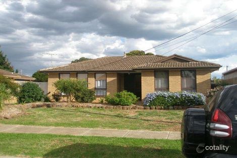 63 Cambridge Cres, Werribee, VIC 3030