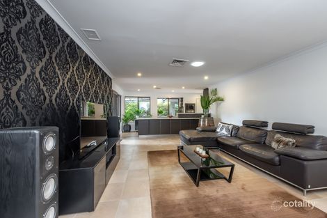 Property photo of 28 Faulkner Way Eden Hill WA 6054