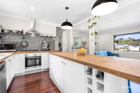 2 Cordelia Ave, Coolbellup, WA 6163