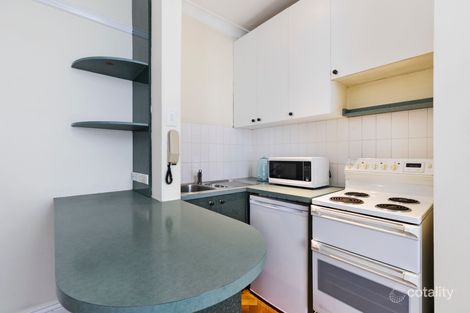 Property photo of 2/98 Cathedral Street Woolloomooloo NSW 2011