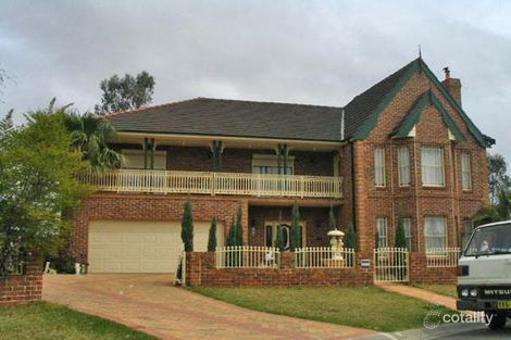 26 Cassinia Ct, Wattle Grove, NSW 2173