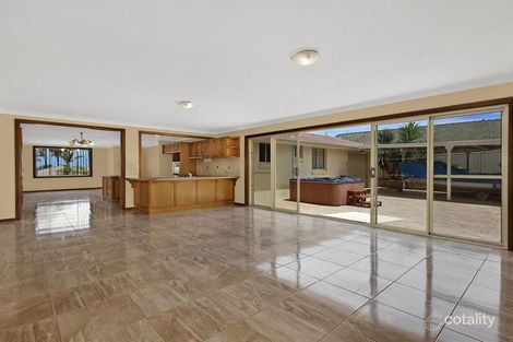 Property photo of 5 Mundara Close Buff Point NSW 2262