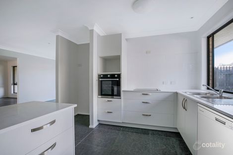 Property photo of 5 Chantelle Court Capalaba QLD 4157