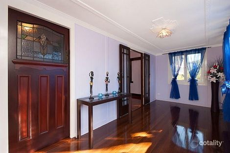 Property photo of 51 Ekibin Road Annerley QLD 4103