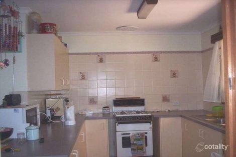 Property photo of 8 Holroyd Court Morphett Vale SA 5162