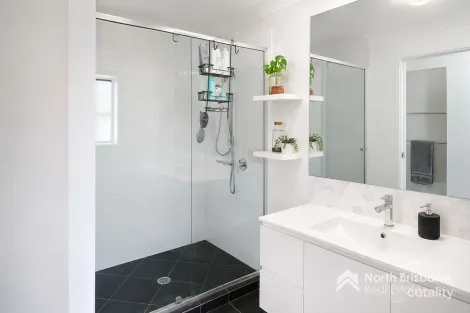 Property photo of 141 Summerfields Drive Caboolture QLD 4510