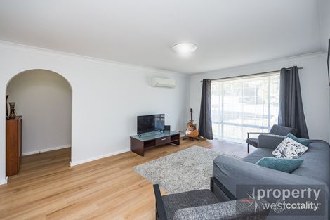 Property photo of 1 Graphic Court Beldon WA 6027