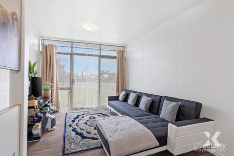 Property photo of 30 Chifley Avenue Altona VIC 3018